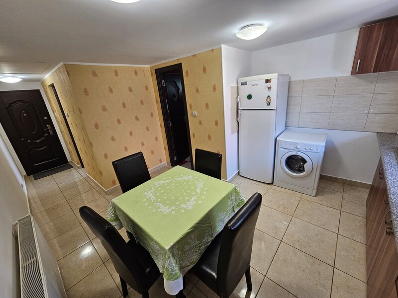 Soseau Oltenitei intrarea in Popesti Leordeni