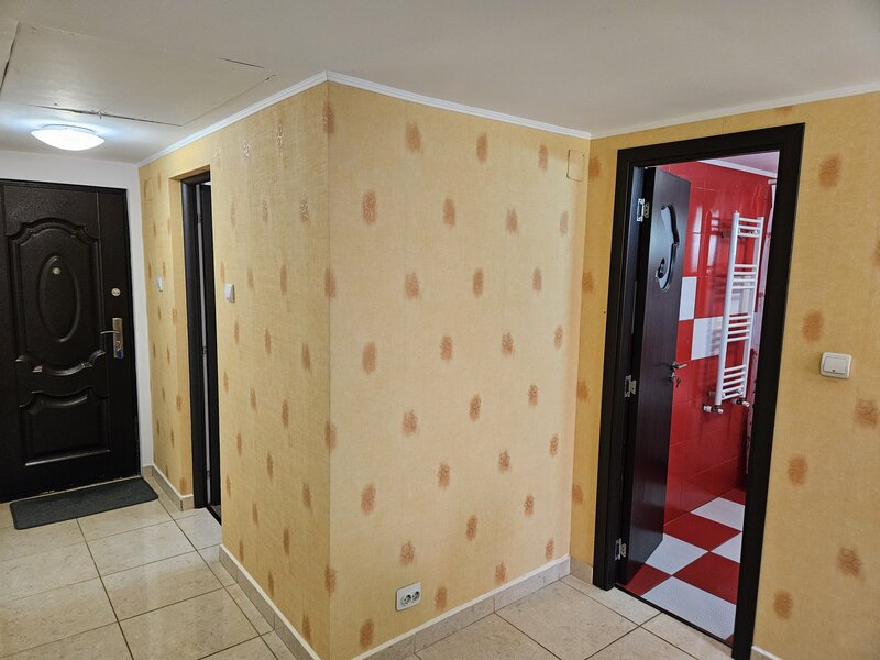 Soseau Oltenitei intrarea in Popesti Leordeni