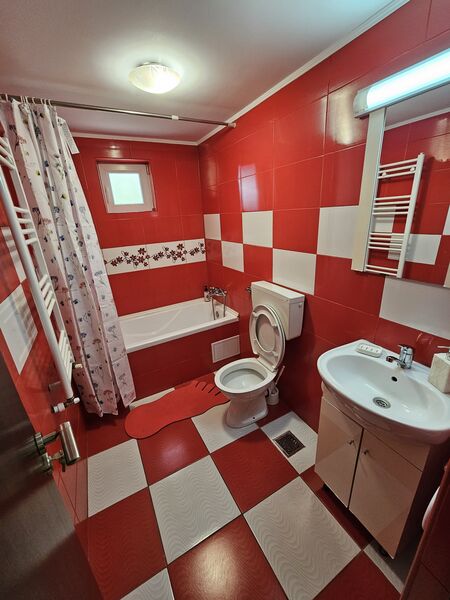 Soseau Oltenitei intrarea in Popesti Leordeni