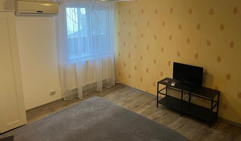 Soseau Oltenitei intrarea in Popesti Leordeni